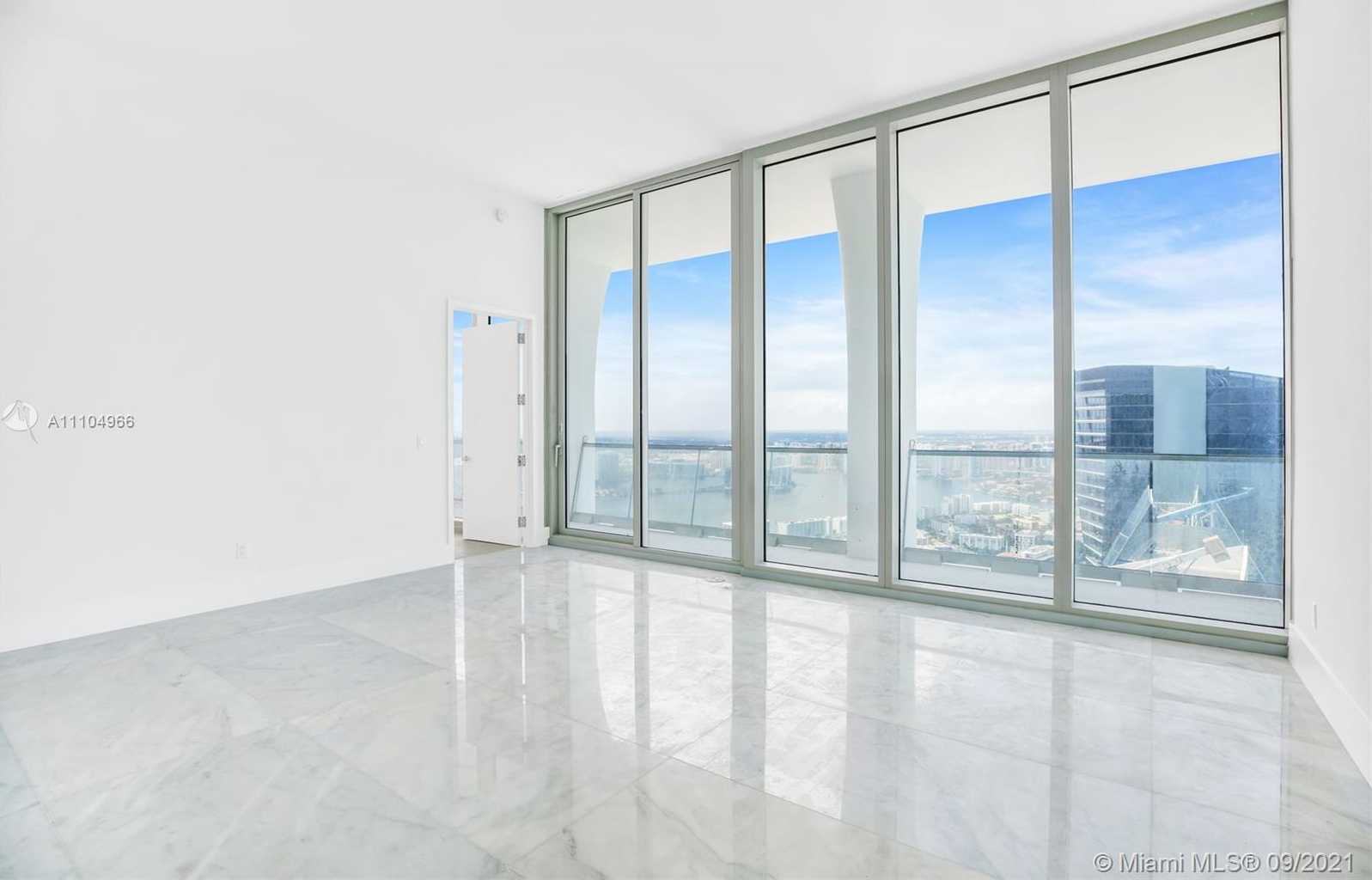 Small Image of 16901 COLLINS AVE #PH-5503, Sunny Isles Beach Number 71