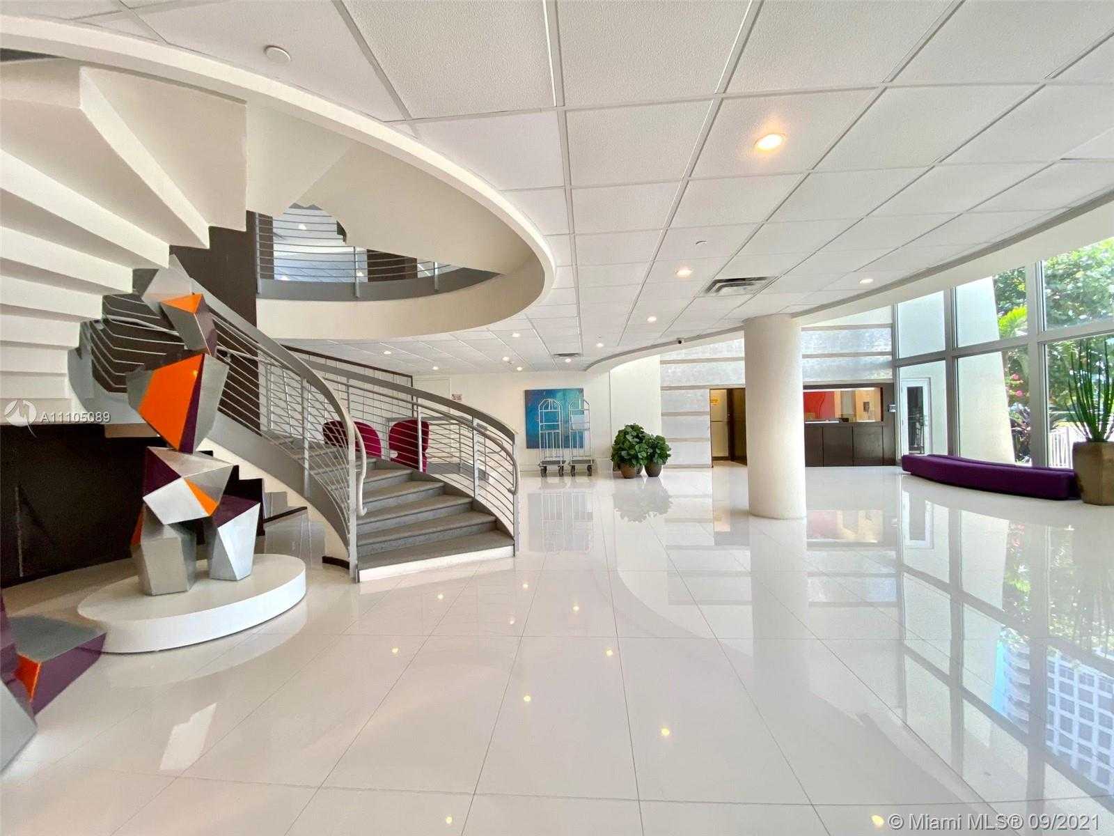 Small Image of 5701 COLLINS AVE #906, Miami Beach Number 43