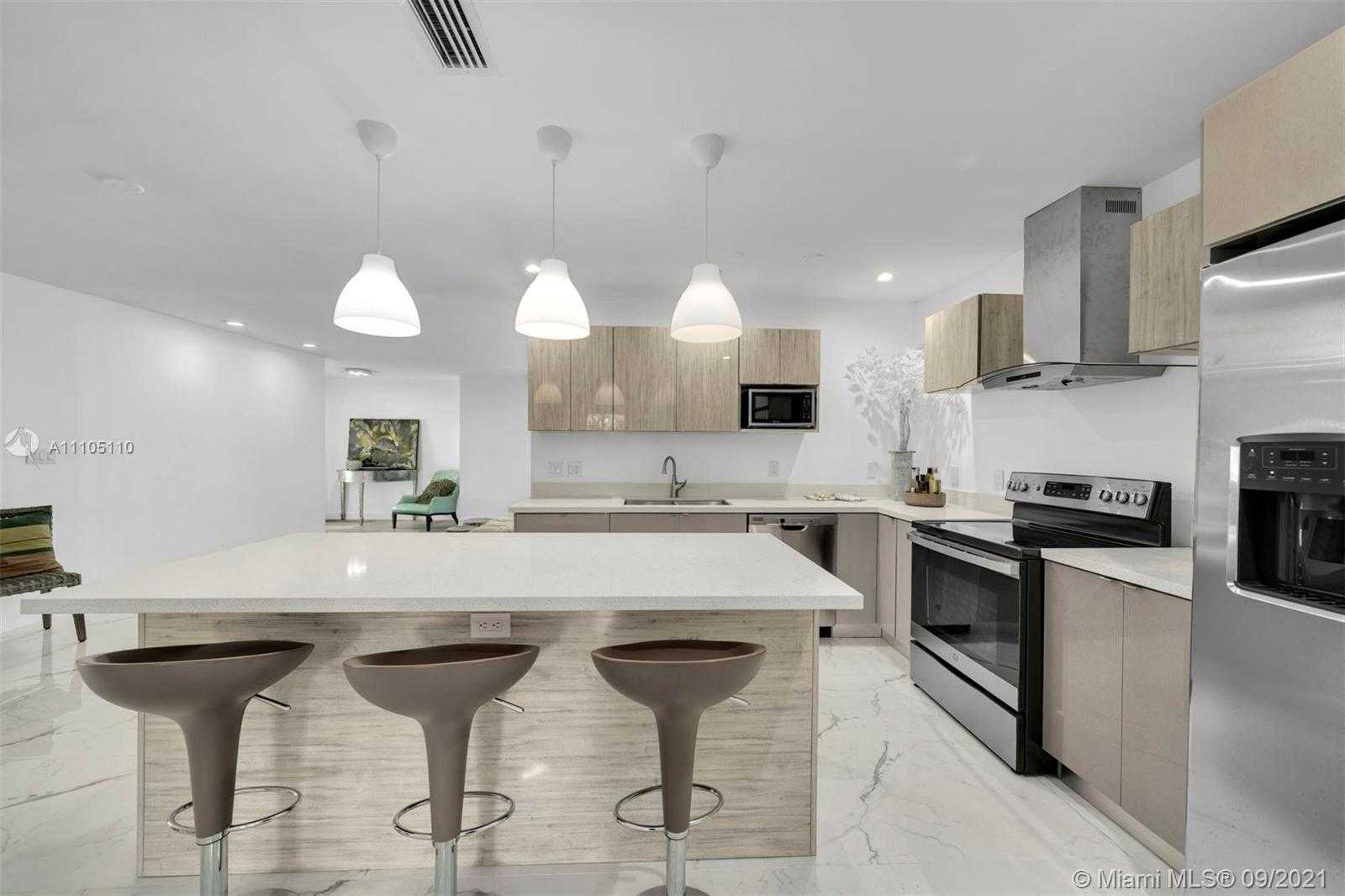 Small Image of 11690 SOUTH WEST 81ST RD #11690-2, Pinecrest Number 12