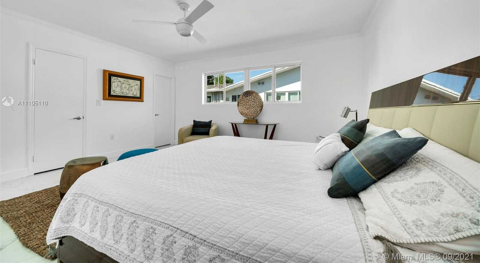 Small Image of 11690 SOUTH WEST 81ST RD #11690-2, Pinecrest Number 16