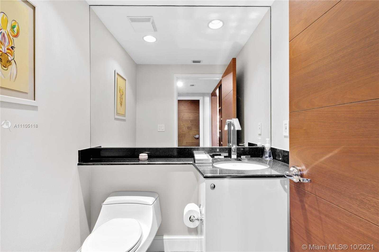 Small Image of 791 CRANDON BLVD #506, Key Biscayne Number 32