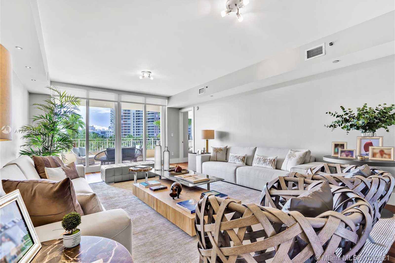 Small Image of 791 CRANDON BLVD #506, Key Biscayne Number 4