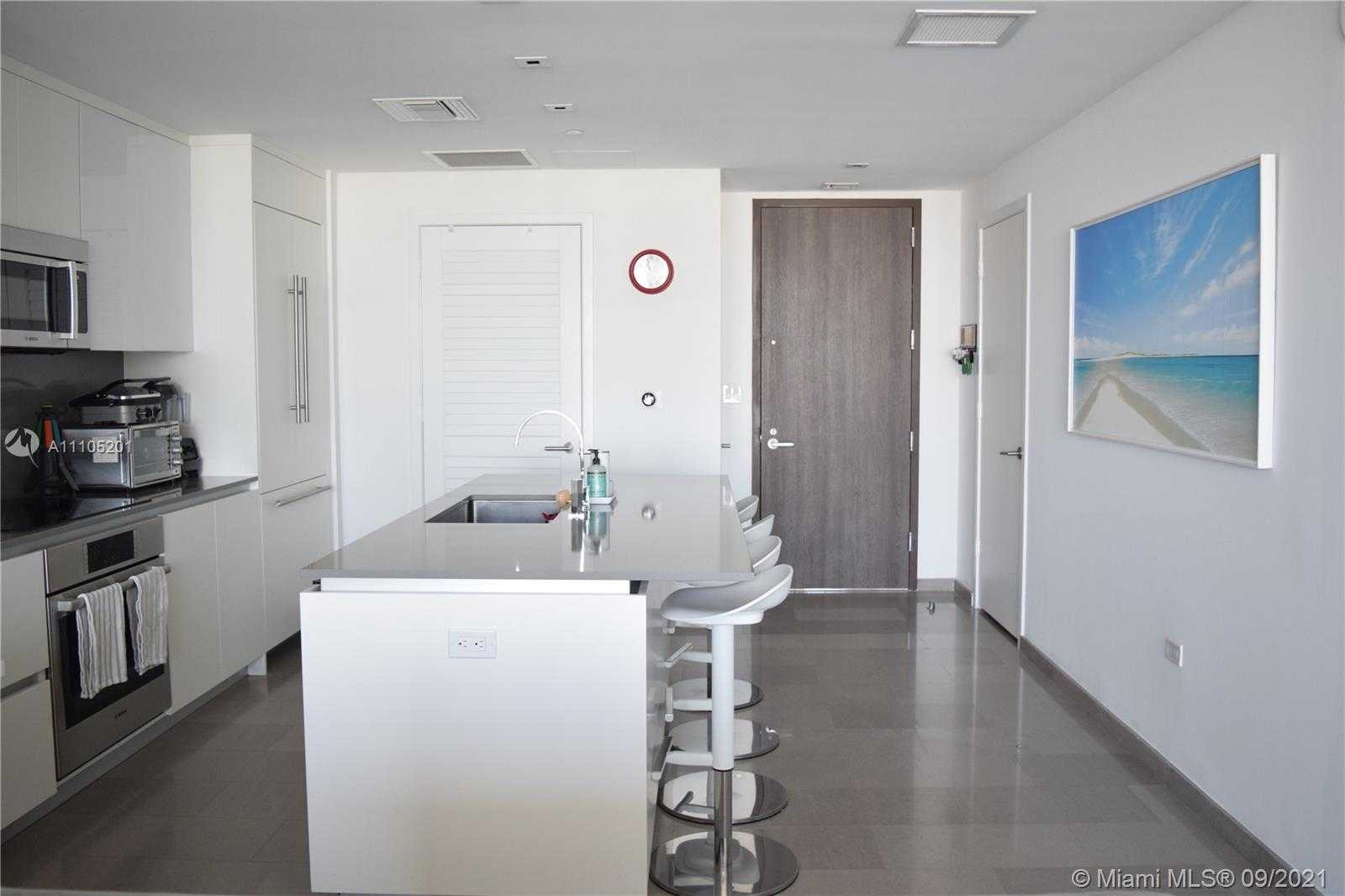 Small Image of 68 SOUTH EAST 6TH ST #2306, Miami Number 2