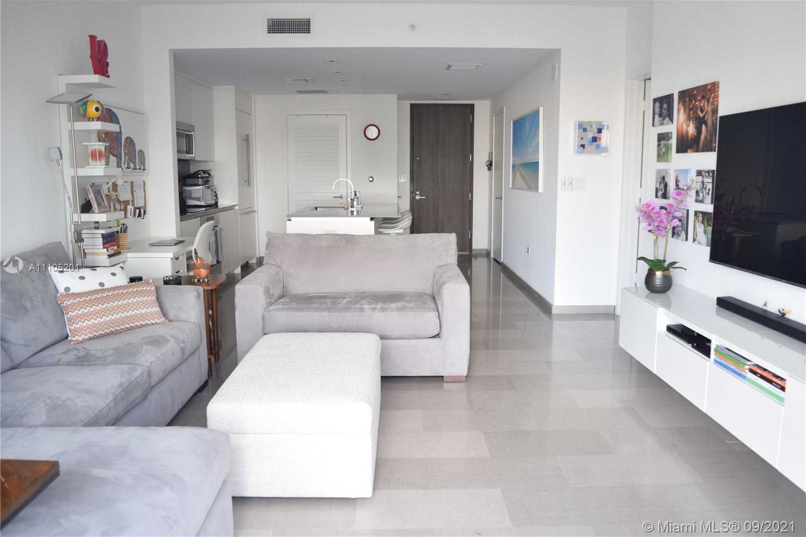 Small Image of 68 SOUTH EAST 6TH ST #2306, Miami Number 5