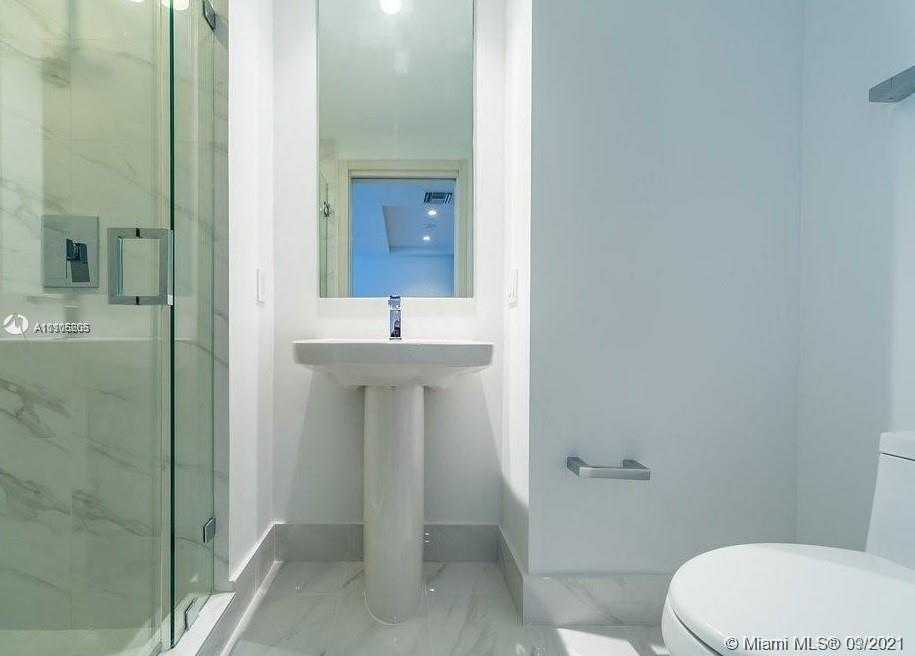 Small Image of 801 SOUTH MIAMI AVE #3507, Miami Number 9