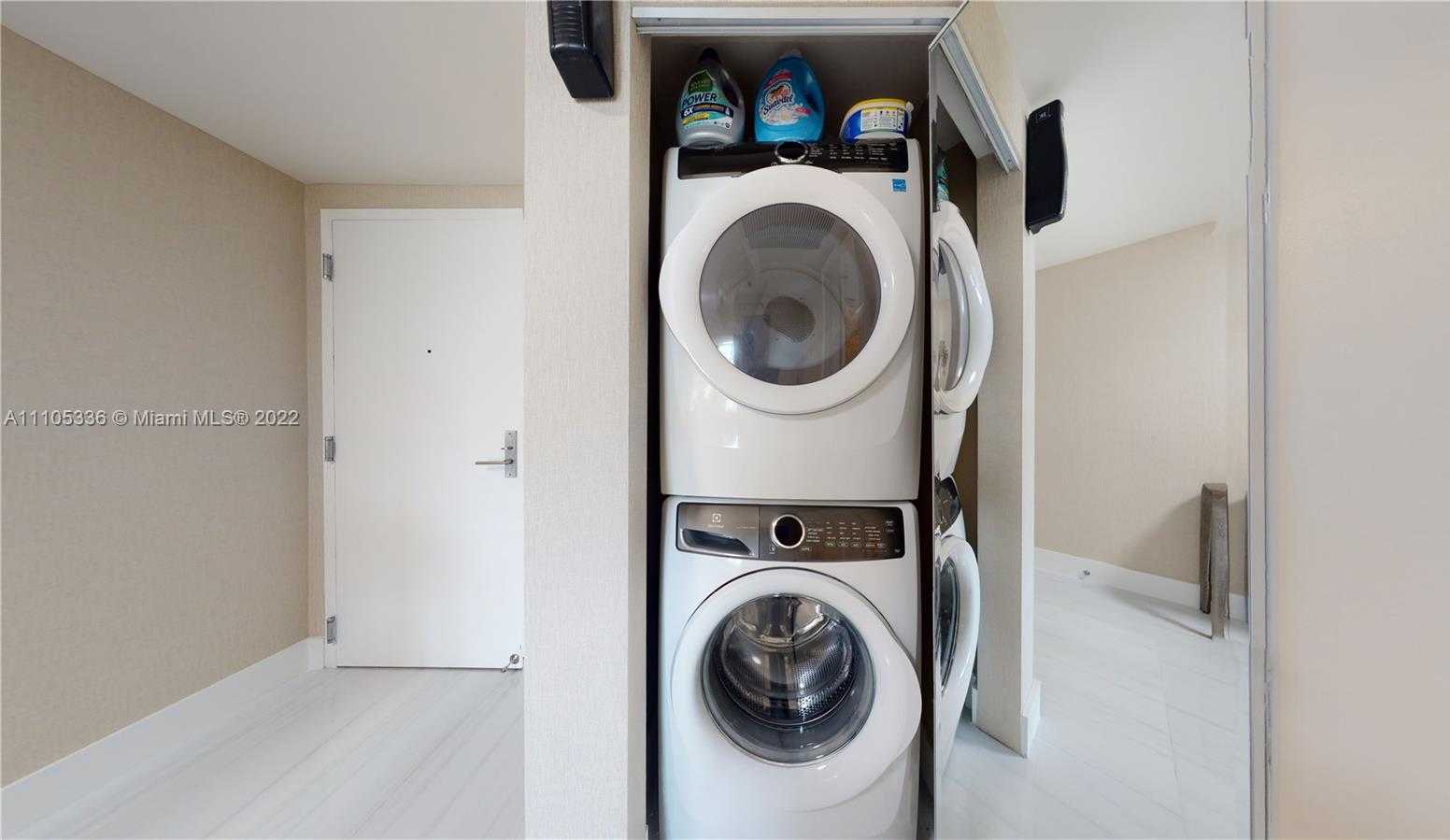 Small Image of 300 SUNNY ISLES BLVD #4-906, Sunny Isles Beach Number 27