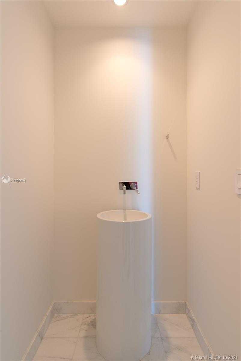 Small Image of 10203 COLLINS AVE #1903N, Bal Harbour Number 61