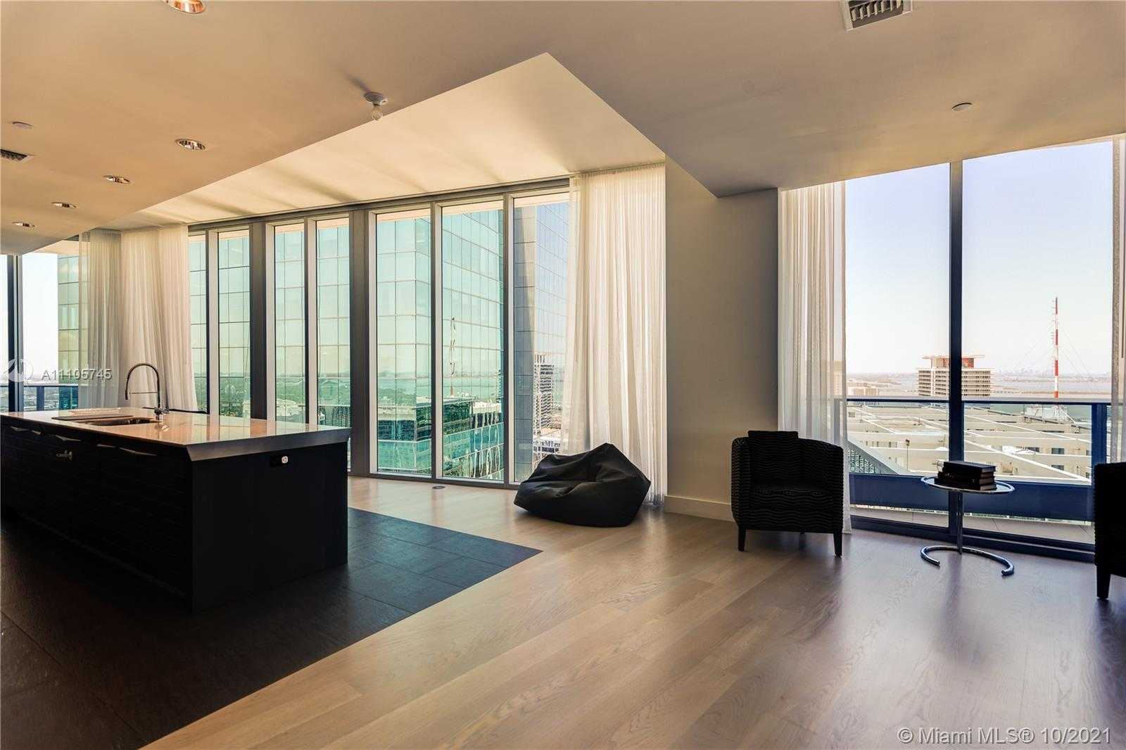 Small Image of 200 BISCAYNE BOULEVARD WAY #5301, Miami Number 5