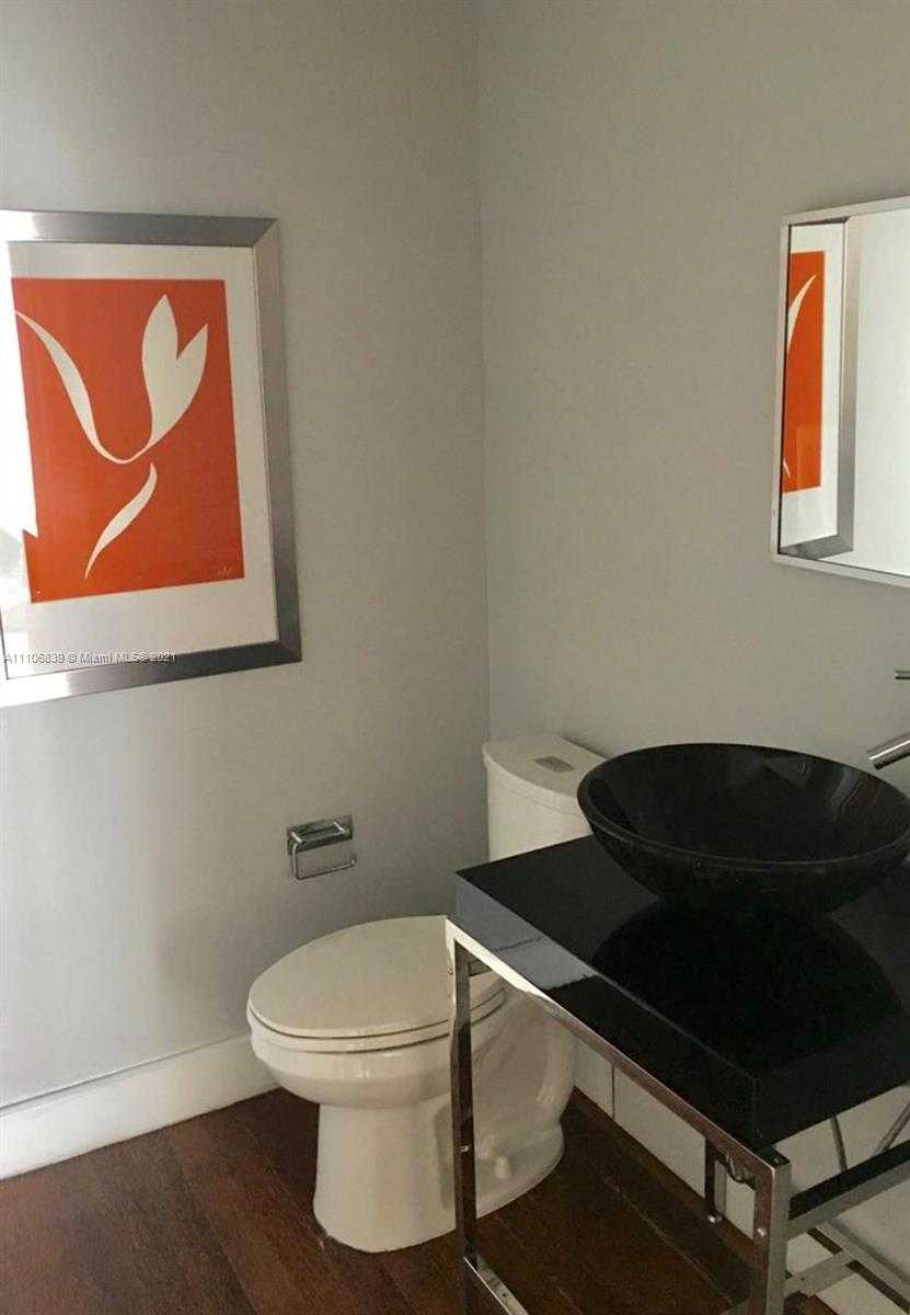 Small Image of 6365 COLLINS AVE #2811, Miami Beach Number 19