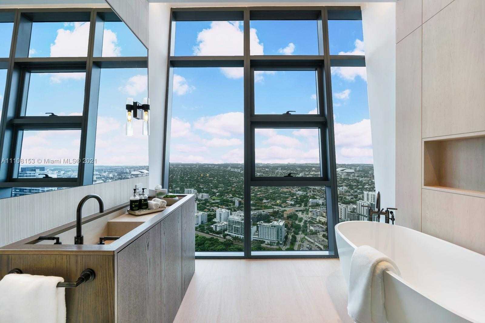 Small Image of 1451 BRICKELL AVE #PH01, Miami Number 32