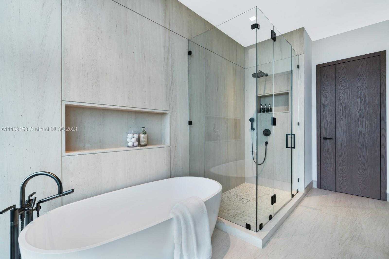 Small Image of 1451 BRICKELL AVE #PH01, Miami Number 34