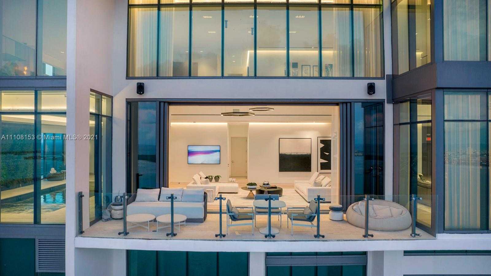Small Image of 1451 BRICKELL AVE #PH01, Miami Number 5