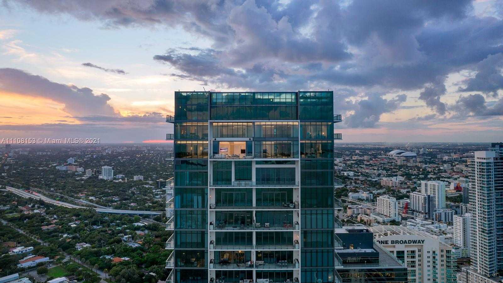 Small Image of 1451 BRICKELL AVE #PH01, Miami Number 57