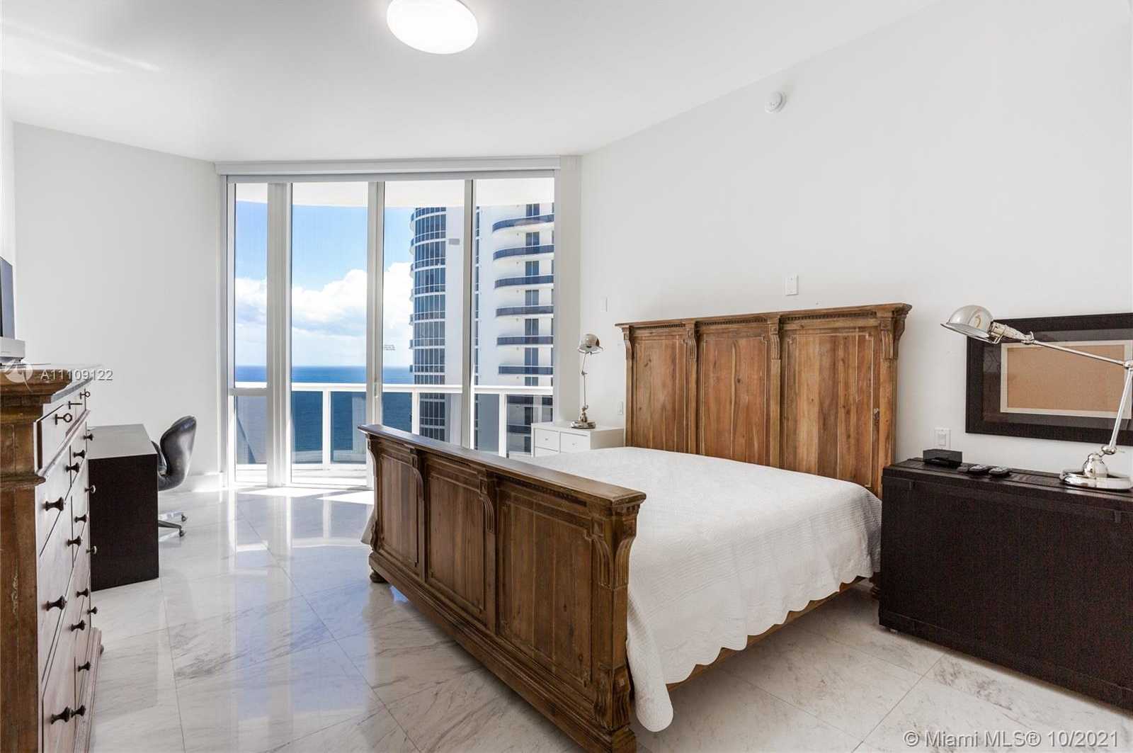 Small Image of 16001 COLLINS AVE #3406, Sunny Isles Beach Number 11