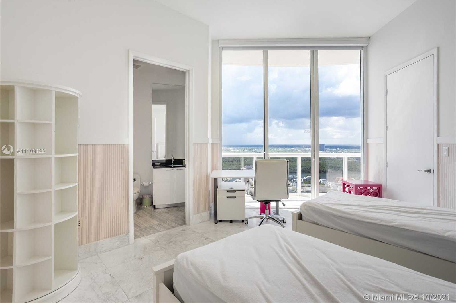 Small Image of 16001 COLLINS AVE #3406, Sunny Isles Beach Number 19