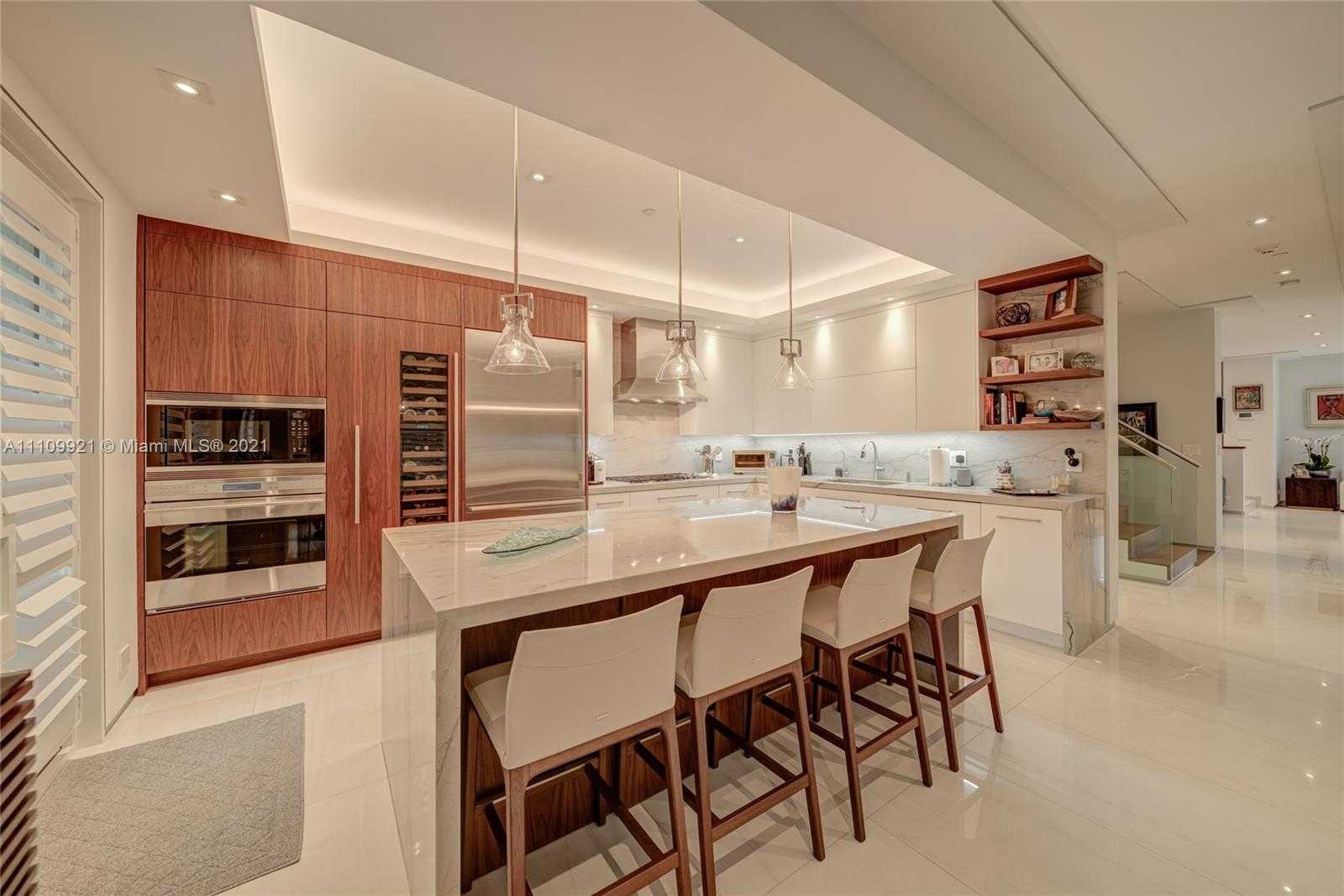 Small Image of 7490 SOUTH WEST 56TH CT #7490, Miami Number 11