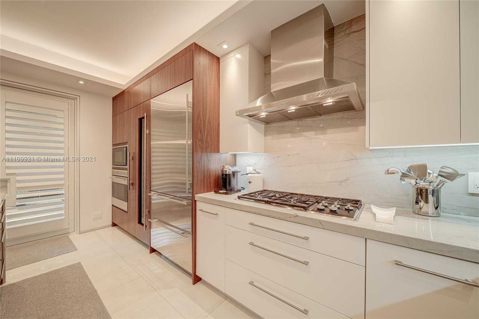 Small Image of 7490 SOUTH WEST 56TH CT #7490, Miami Number 12