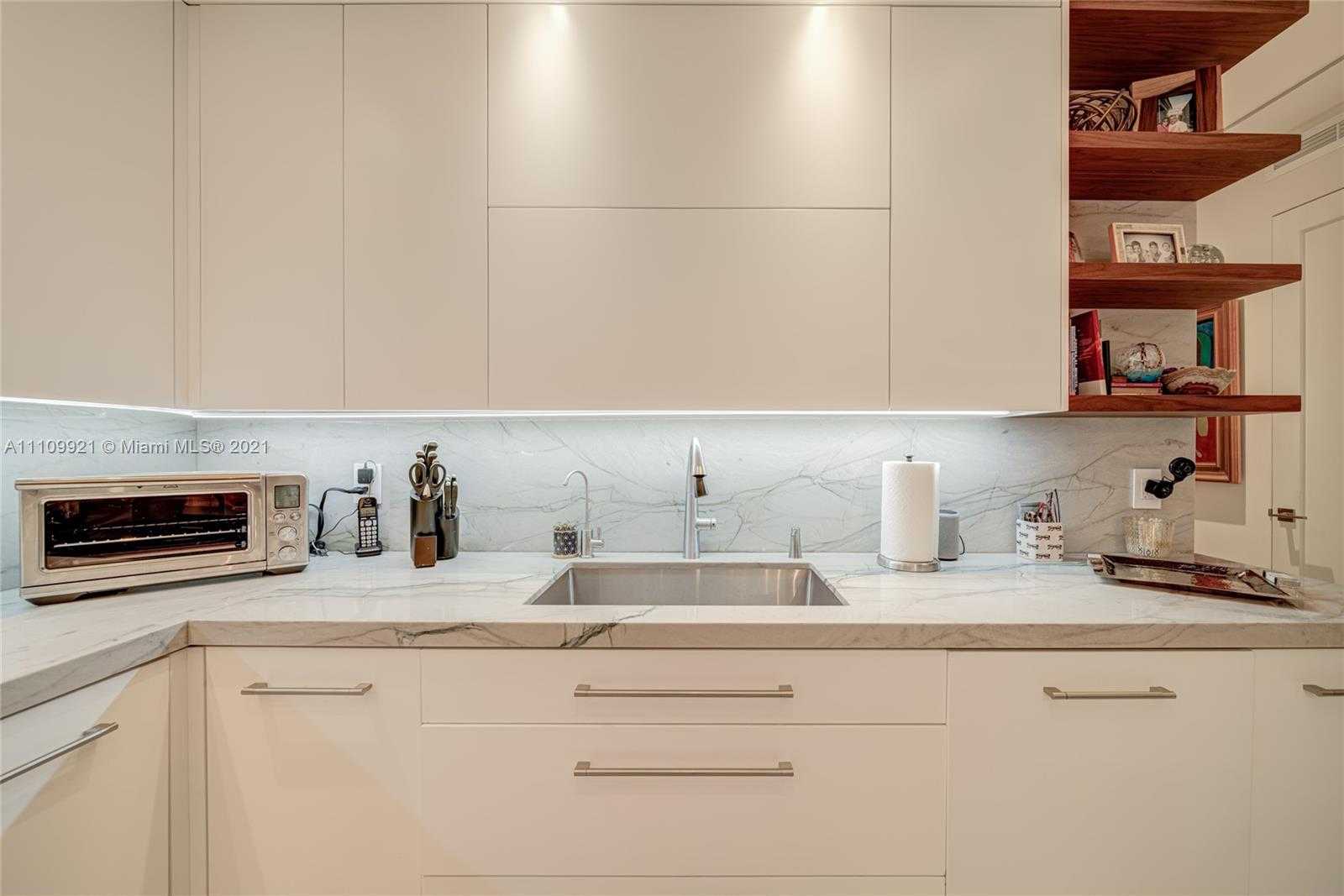 Small Image of 7490 SOUTH WEST 56TH CT #7490, Miami Number 14