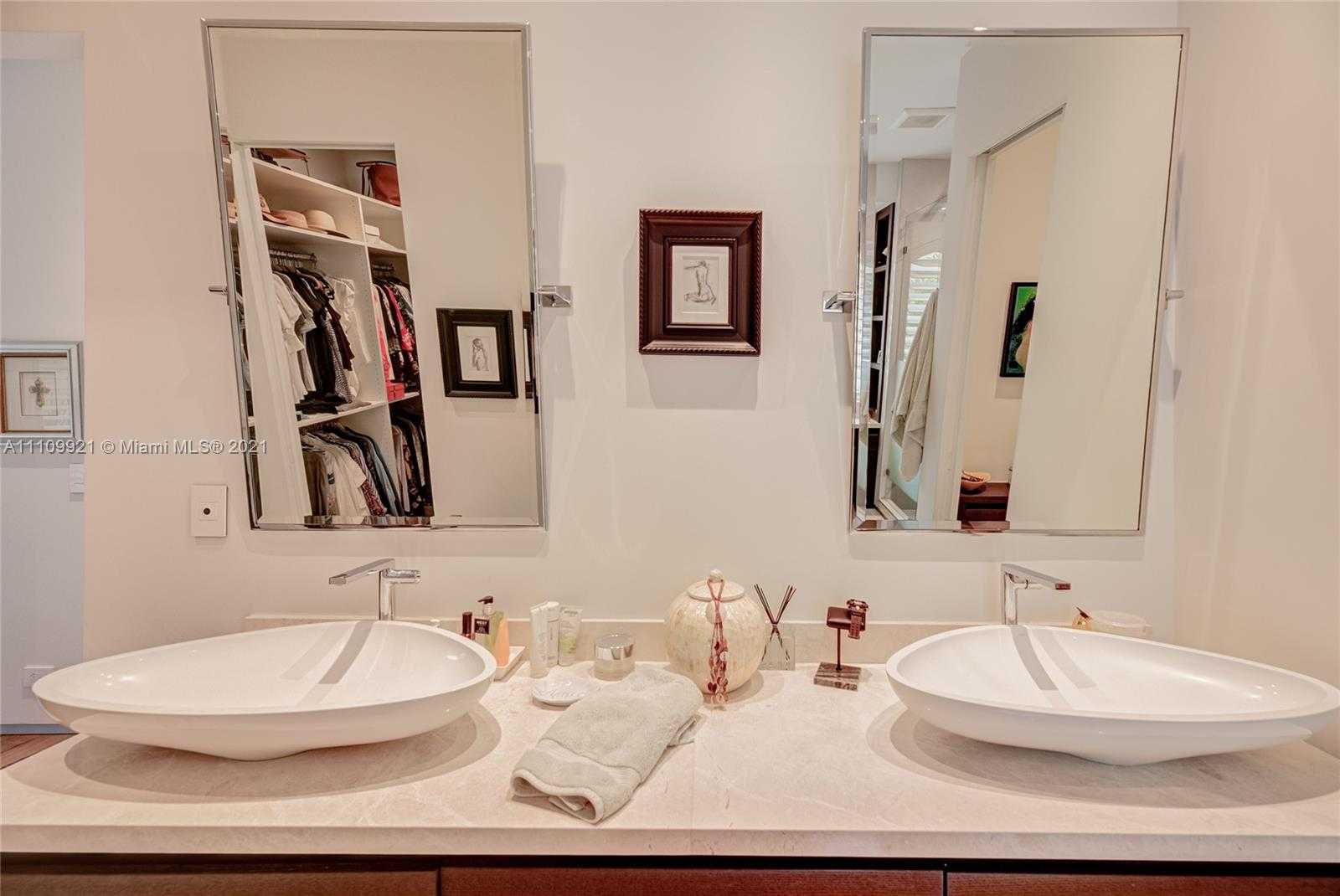Small Image of 7490 SOUTH WEST 56TH CT #7490, Miami Number 31