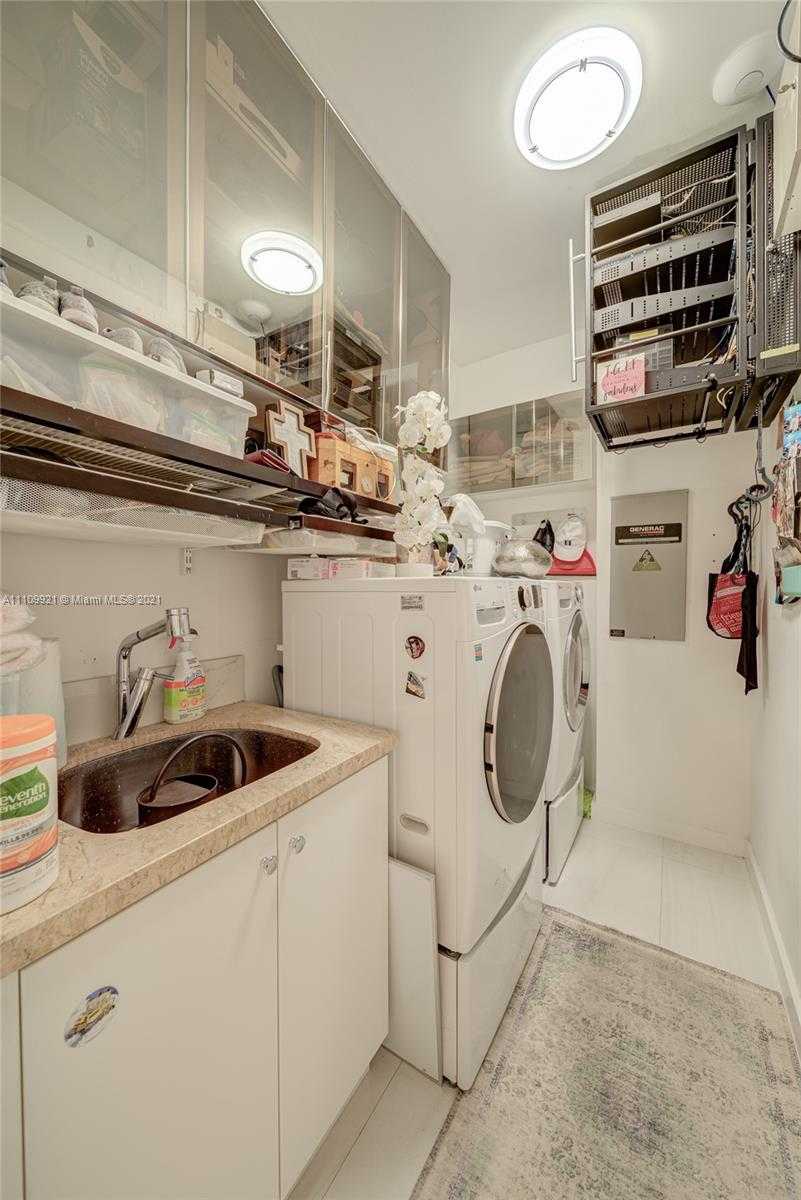 Small Image of 7490 SOUTH WEST 56TH CT #7490, Miami Number 34