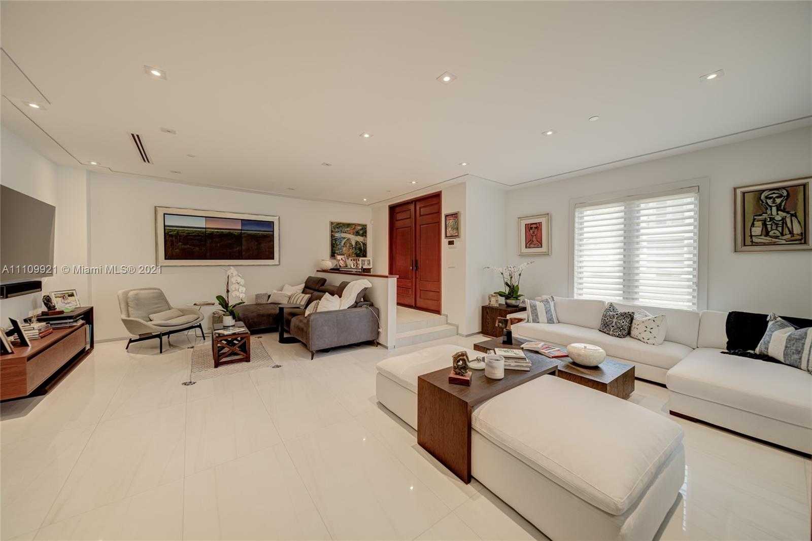 Small Image of 7490 SOUTH WEST 56TH CT #7490, Miami Number 6