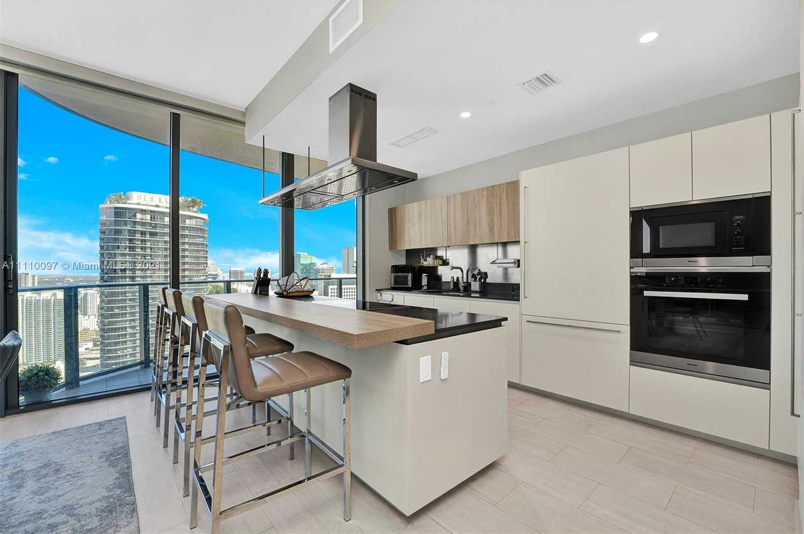 Small Image of 1000 BRICKELL PLZ #PH5307, Miami Number 10