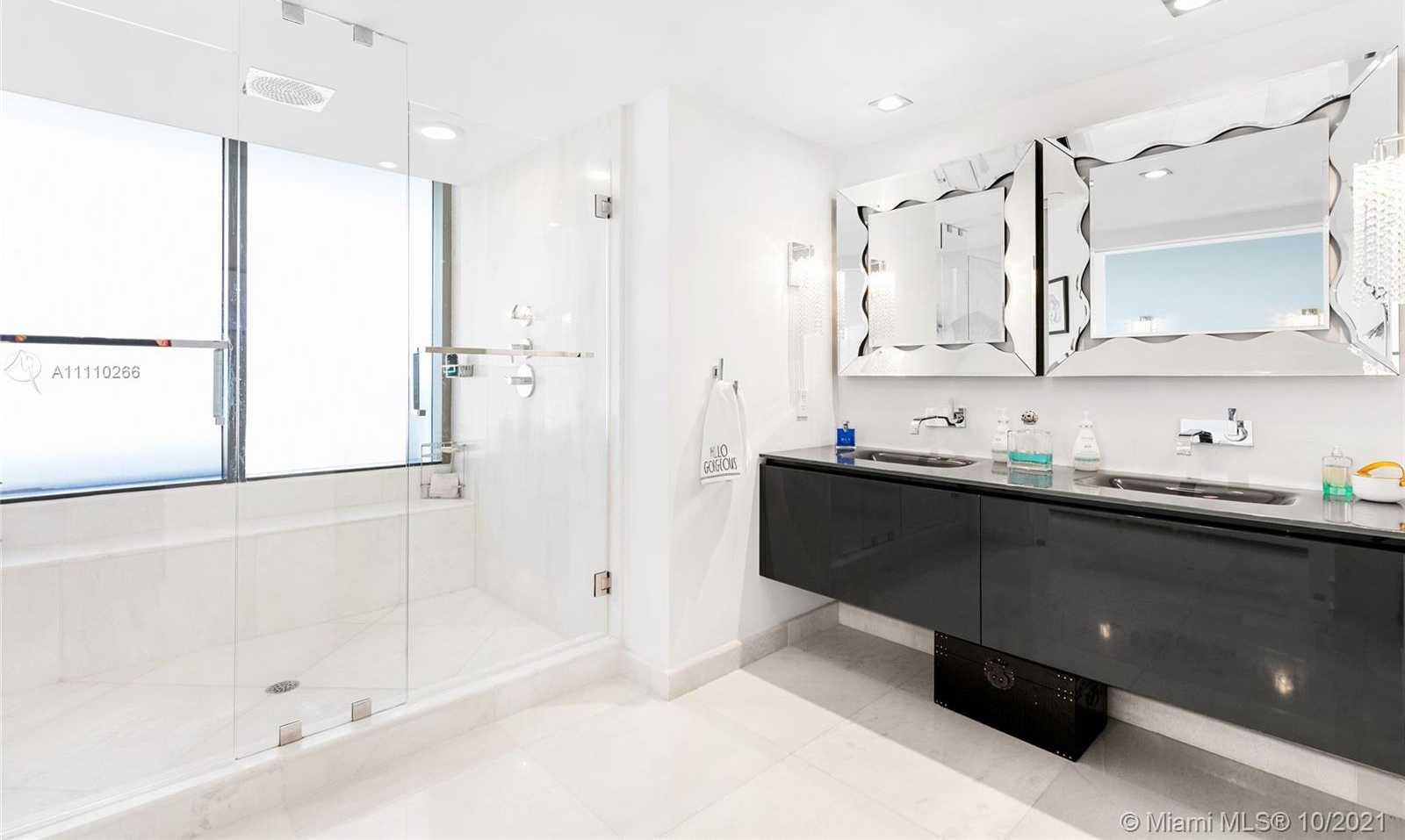 Small Image of 5875 COLLINS AVE #501, Miami Beach Number 28