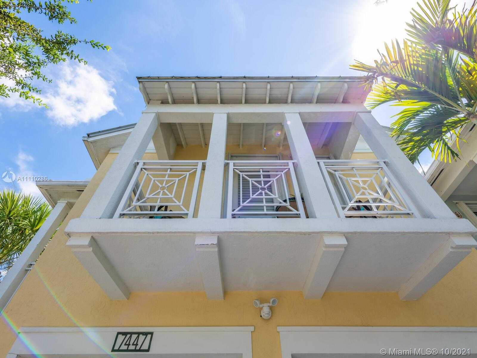 Small Image of 7447 NORTH WEST 107TH PATH #7447, Doral Number 3