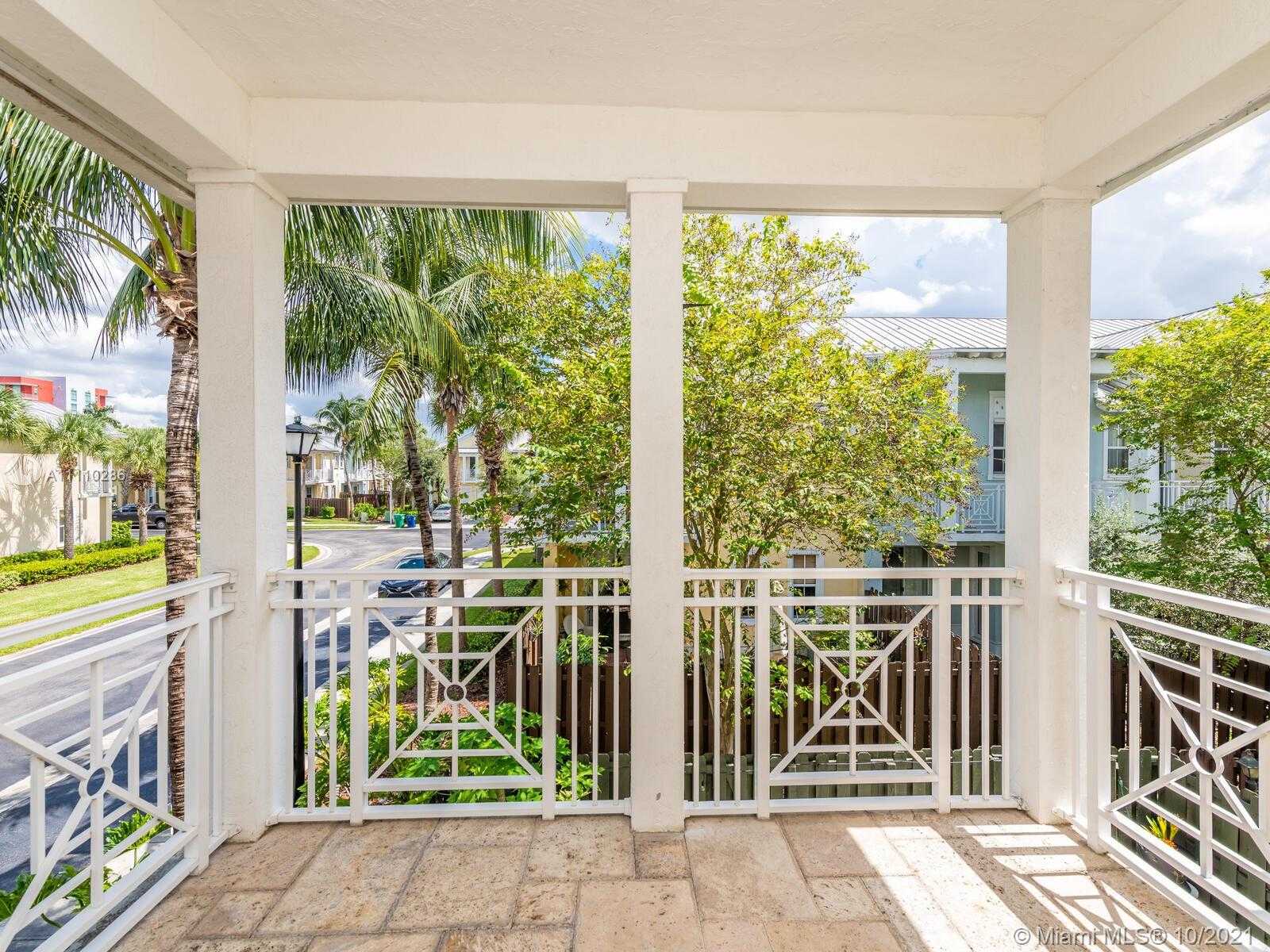 Small Image of 7447 NORTH WEST 107TH PATH #7447, Doral Number 35