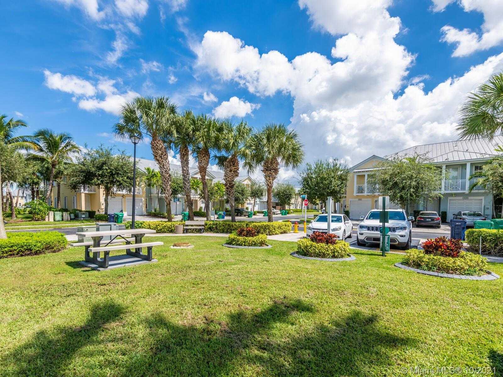Small Image of 7447 NORTH WEST 107TH PATH #7447, Doral Number 77