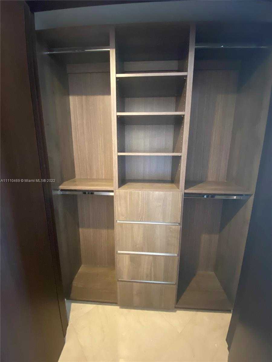 Small Image of 4775 COLLINS AVE #1202, Miami Beach Number 14
