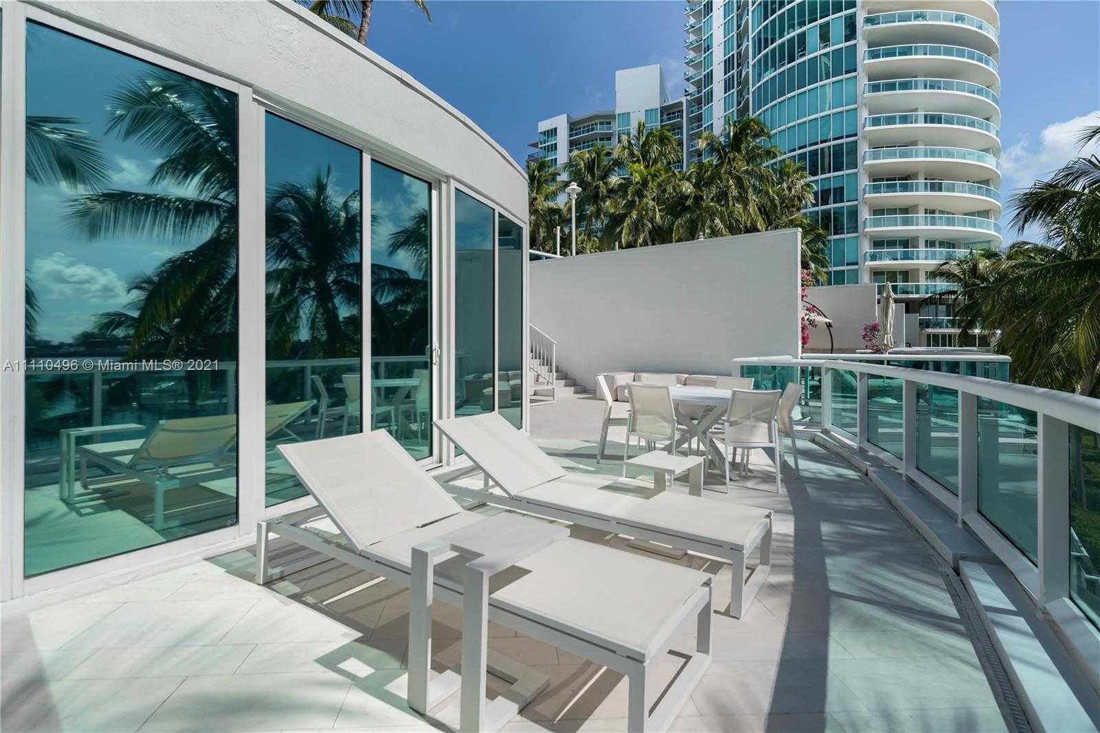 Small Image of 1000 SOUTH POINTE DR #TH-M4, Miami Beach Number 23