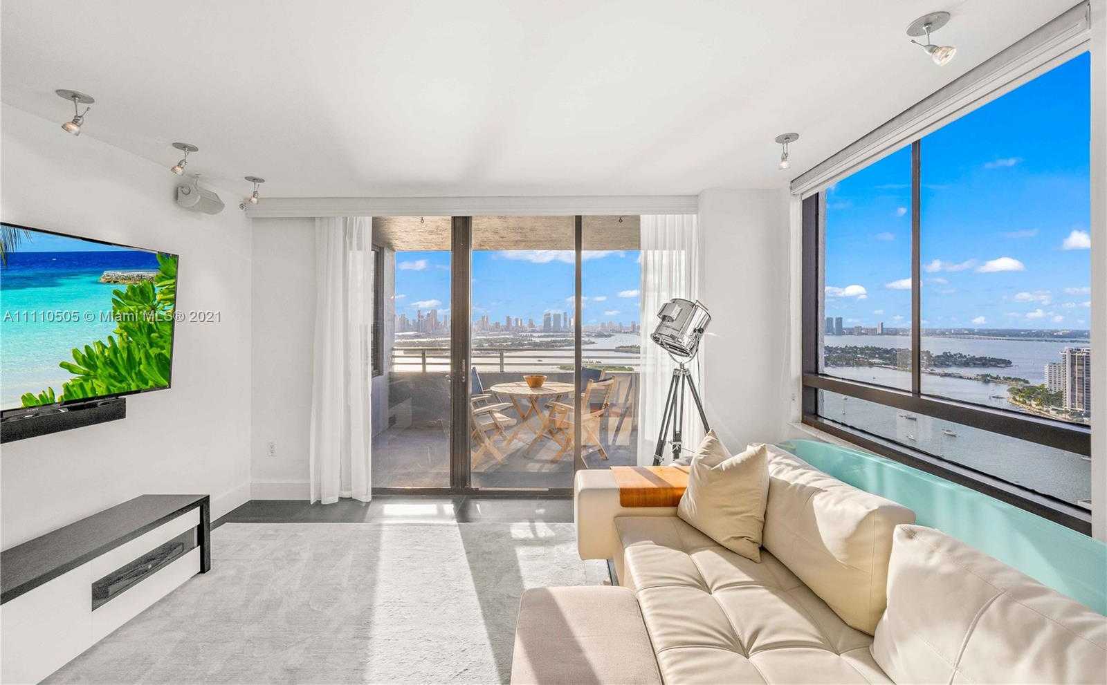 Small Image of 1330 WEST AVE #3401, Miami Beach Number 10