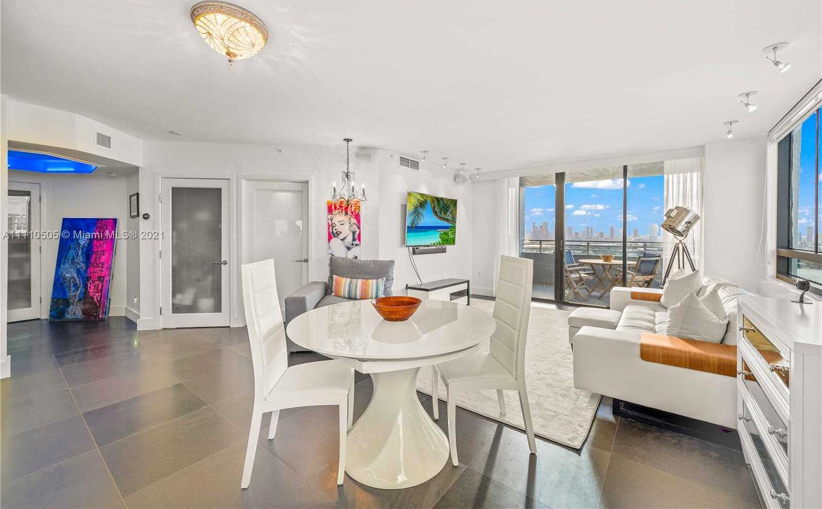 Small Image of 1330 WEST AVE #3401, Miami Beach Number 17