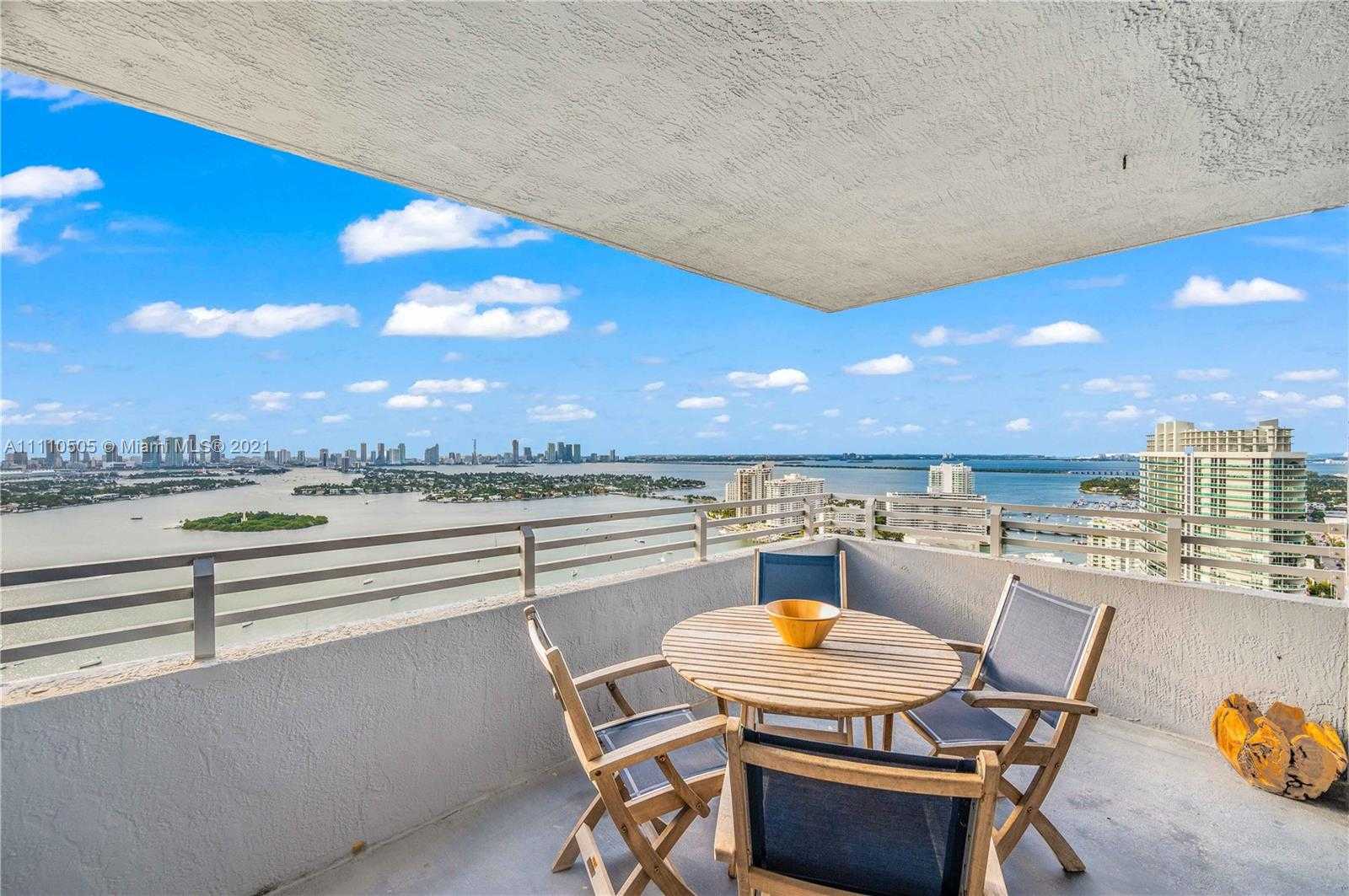 Small Image of 1330 WEST AVE #3401, Miami Beach Number 3
