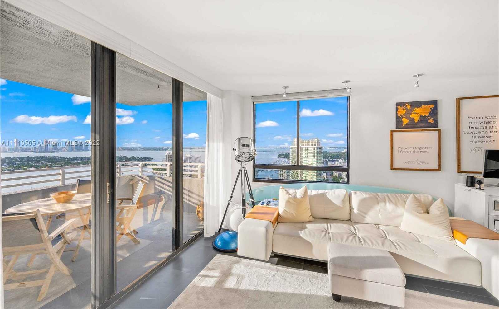 Small Image of 1330 WEST AVE #3401, Miami Beach Number 8