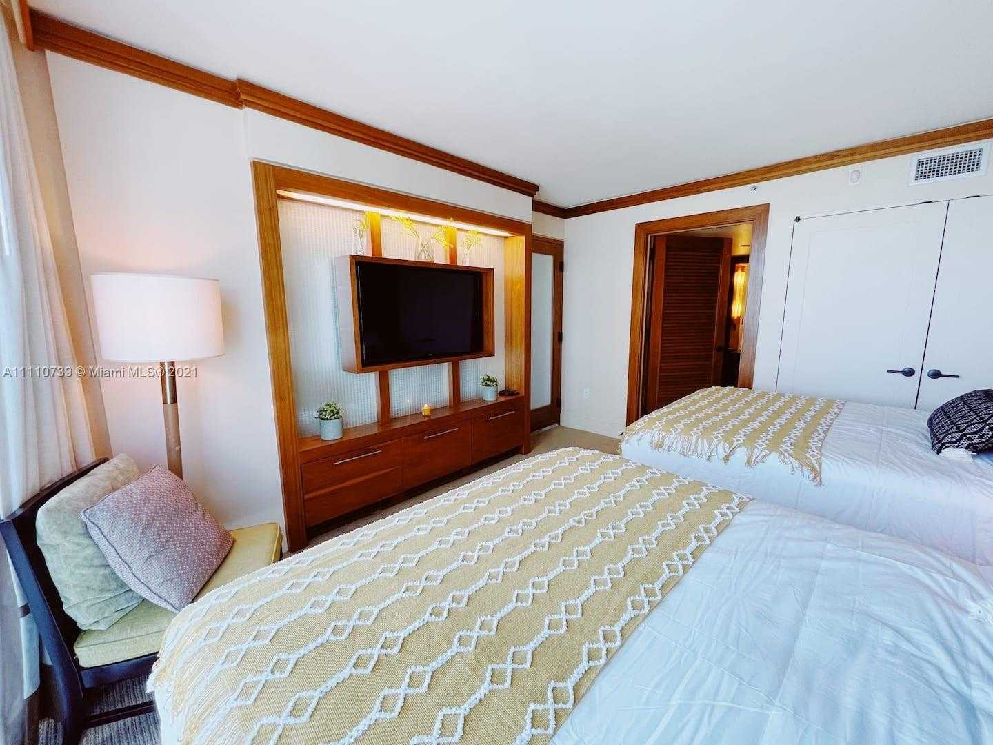 Small Image of 6801 COLLINS AVE #803, Miami Beach Number 6