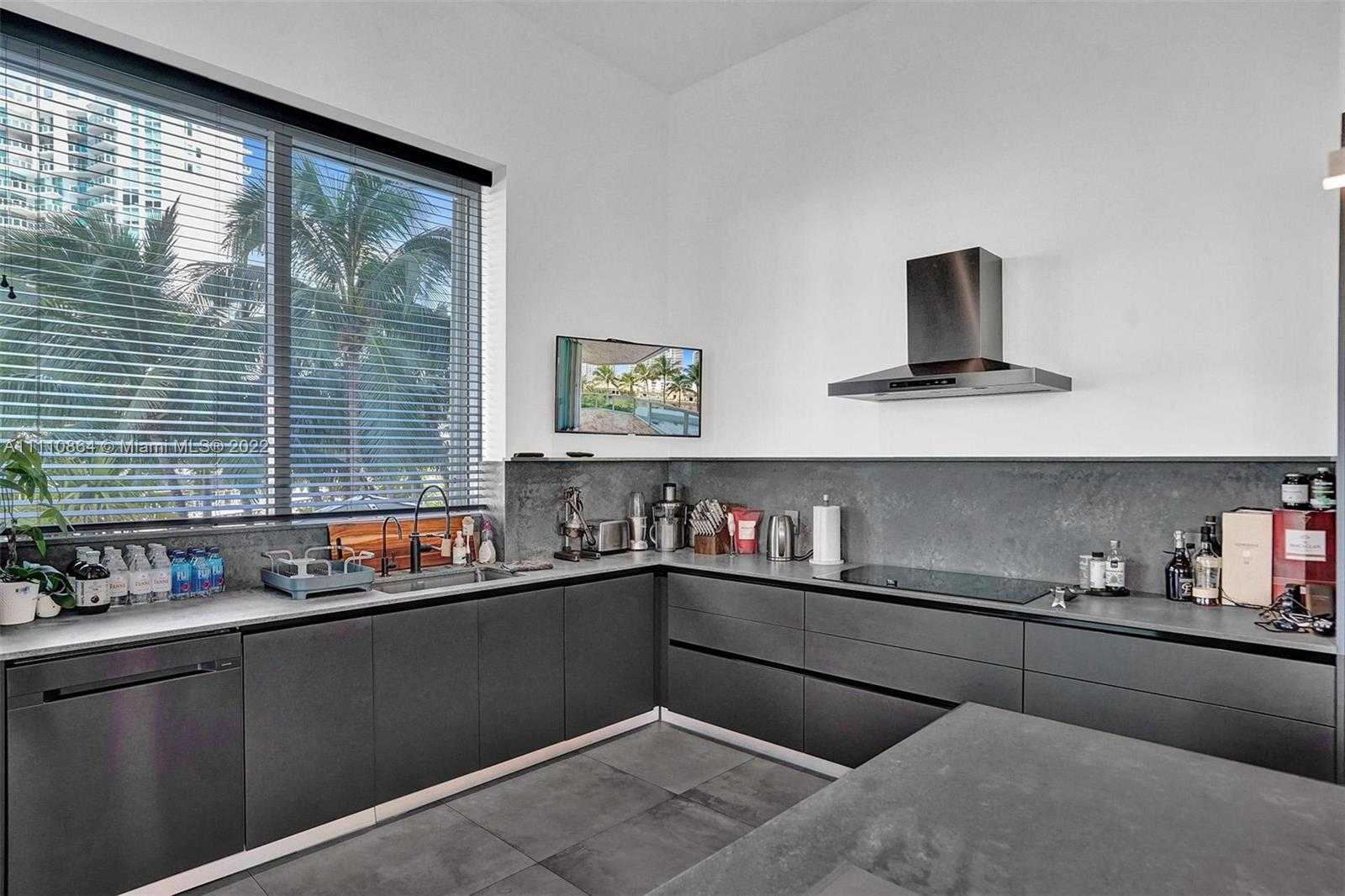 Small Image of 16500 COLLINS AVE #256, Sunny Isles Beach Number 12