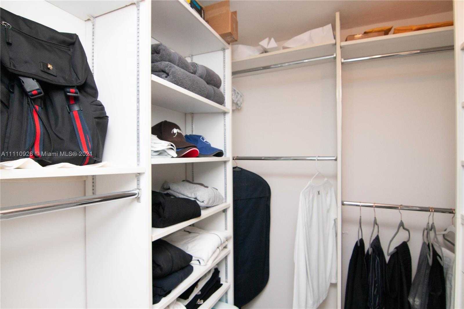 Small Image of 5055 COLLINS AVE #5E, Miami Beach Number 19