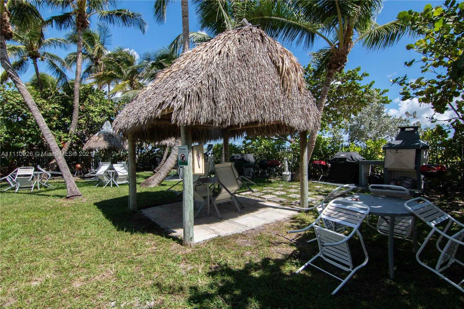 Small Image of 5055 COLLINS AVE #5E, Miami Beach Number 35