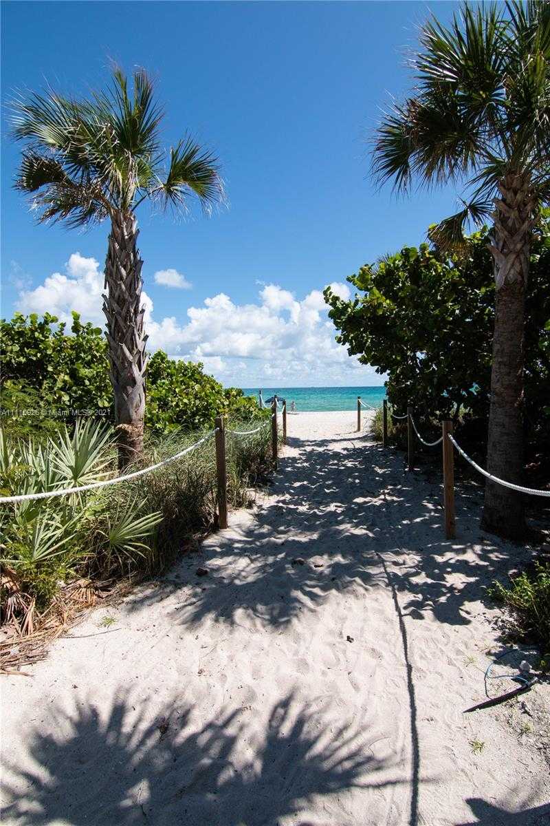 Small Image of 5055 COLLINS AVE #5E, Miami Beach Number 39