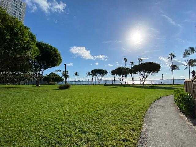 Small Image of 808 BRICKELL KEY DR #3404, Miami Number 14