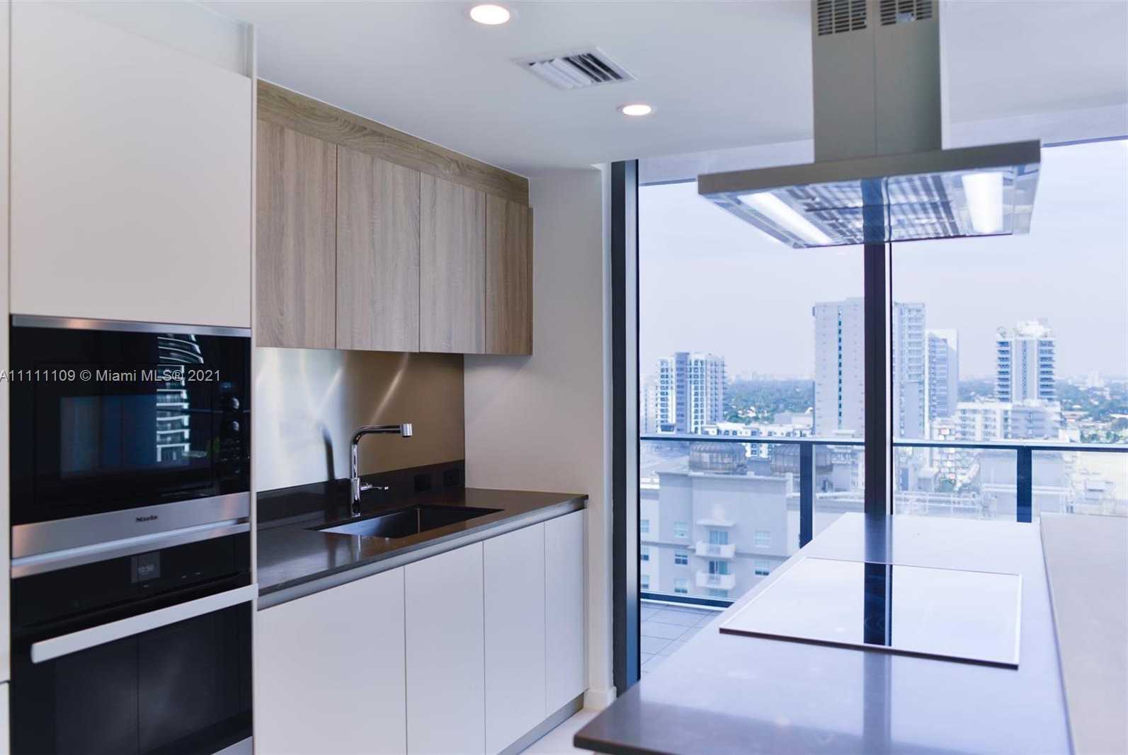 Small Image of 1000 BRICKELL PLAZA #1912, Miami Number 11