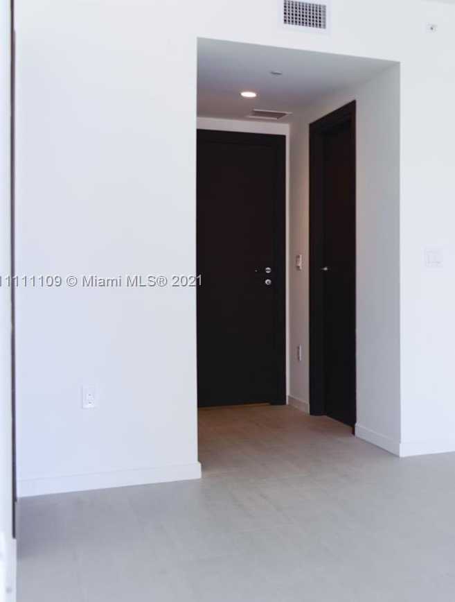 Small Image of 1000 BRICKELL PLAZA #1912, Miami Number 13