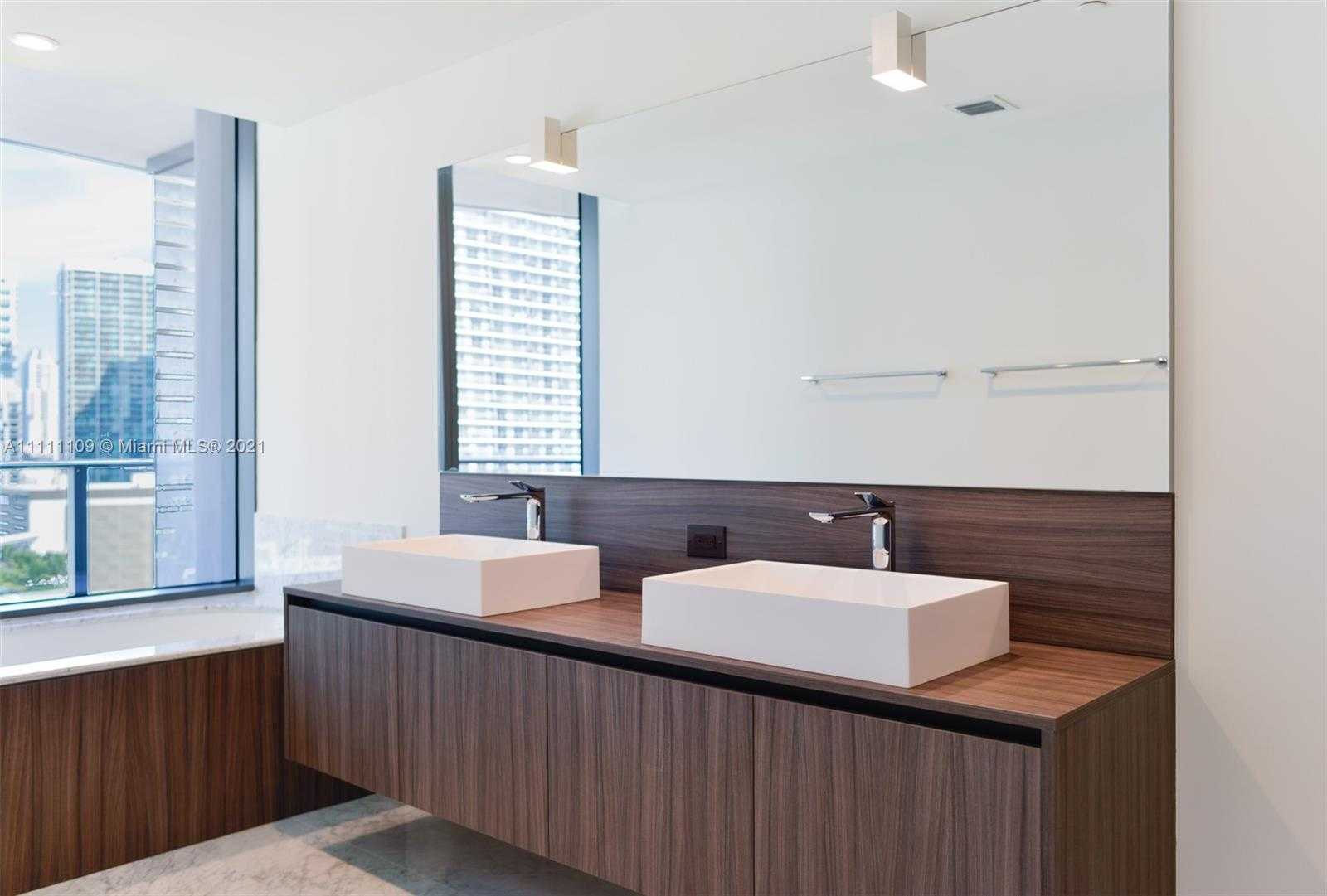 Small Image of 1000 BRICKELL PLAZA #1912, Miami Number 17