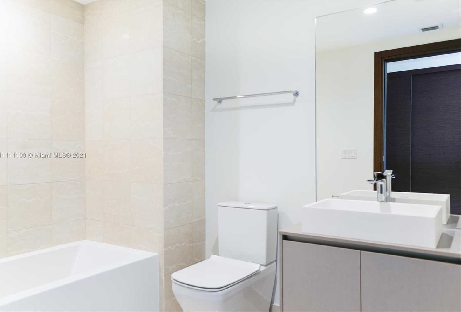 Small Image of 1000 BRICKELL PLAZA #1912, Miami Number 30