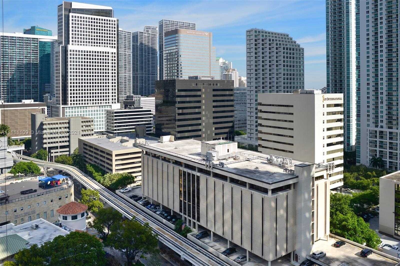 Small Image of 1000 BRICKELL PLAZA #1912, Miami Number 33