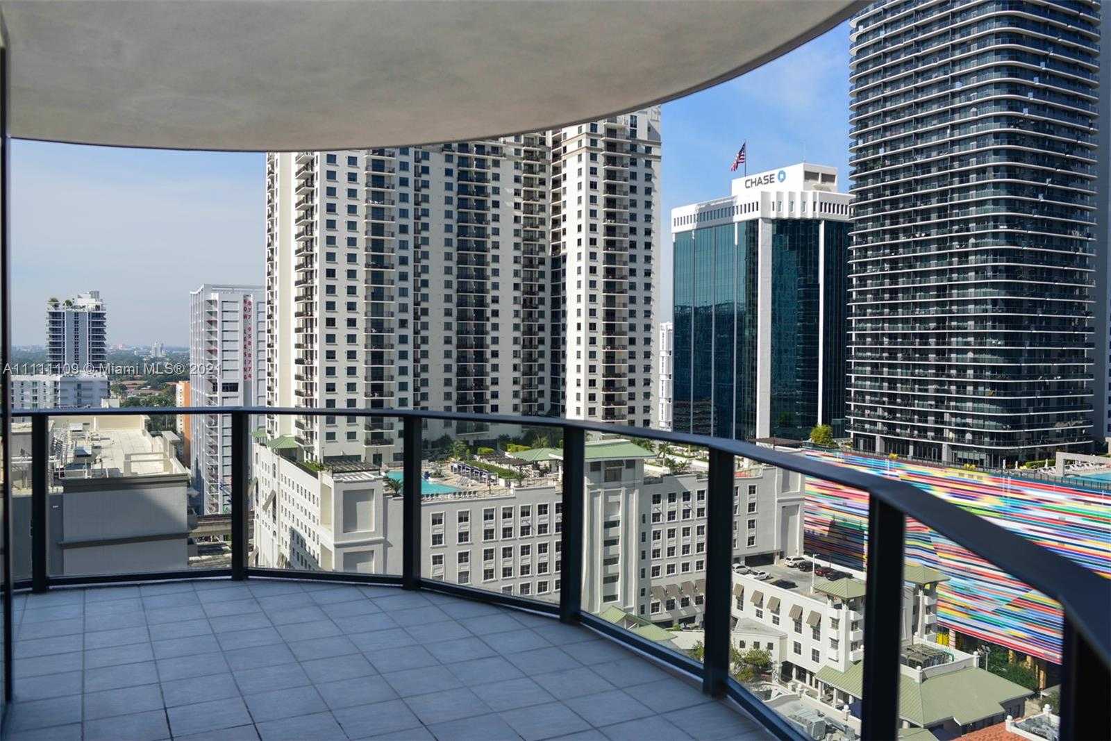 Small Image of 1000 BRICKELL PLAZA #1912, Miami Number 7