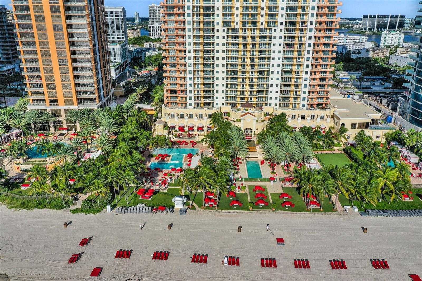 Small Image of 17875 COLLINS AVE #901, Sunny Isles Beach Number 14