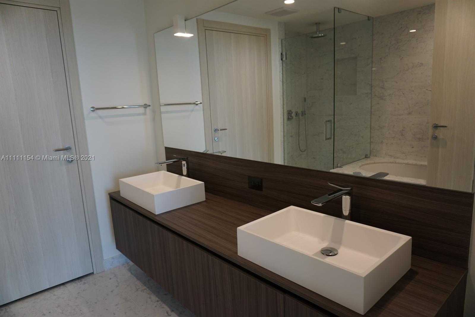 Small Image of 1000 BRICKELL PLZ #3108, Miami Number 11